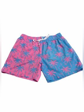 Chubbies Palm Tree Swim Trunks Medium 5.5 Inseam Pink Blue Tropical Beach Shorts